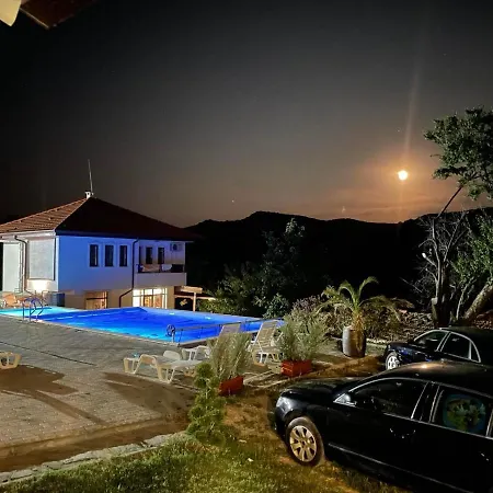 бадевски рай-къща надежда Holiday home Badevtsi