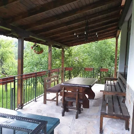 бадевски рай-къща надежда * Badevtsi