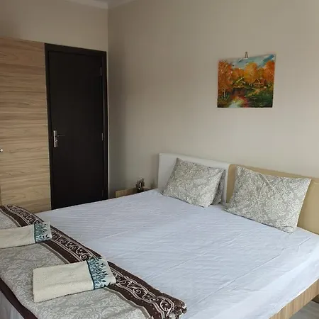 бадевски рай-къща надежда Holiday home Badevtsi