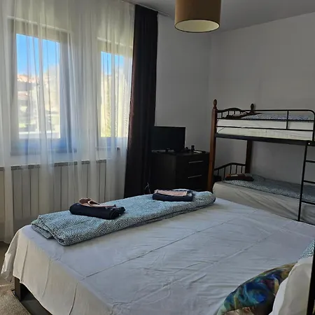 бадевски рай-къща надежда Holiday home *