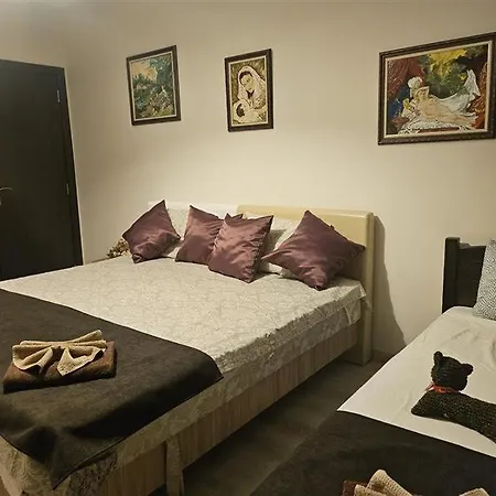 бадевски рай-къща надежда Holiday home *