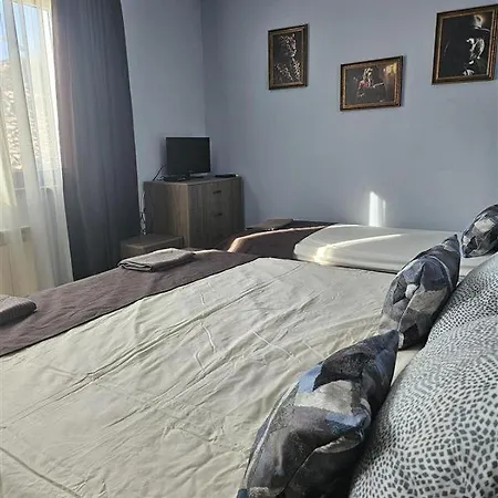 бадевски рай-къща надежда