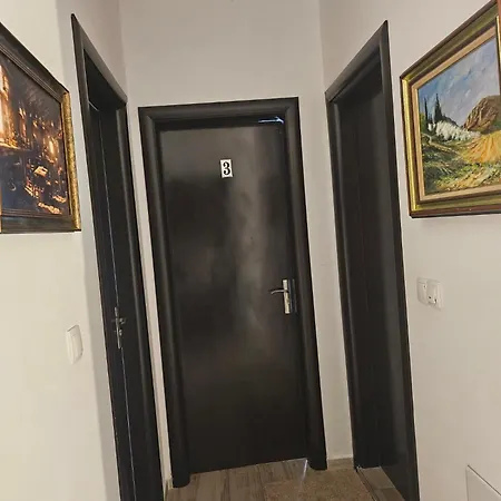 бадевски рай-къща надежда Holiday home Badevtsi