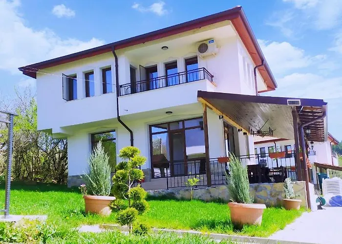 Ваканционна къща бадевски рай-къща надежда Бъдевци