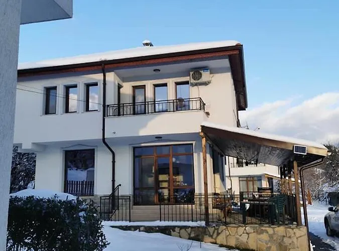 бадевски рай-къща надежда * Бъдевци