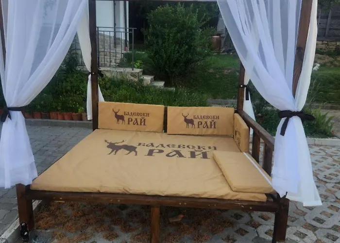 бадевски рай-къща надежда * Бъдевци