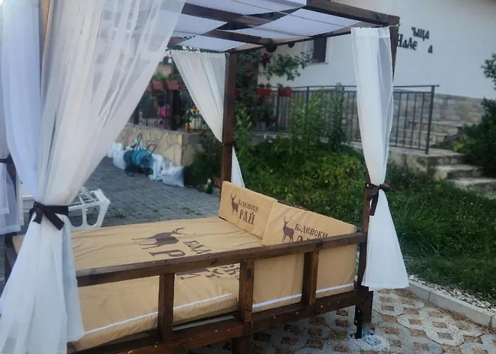 бадевски рай-къща надежда