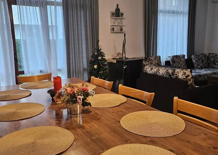 бадевски рай-къща надежда *